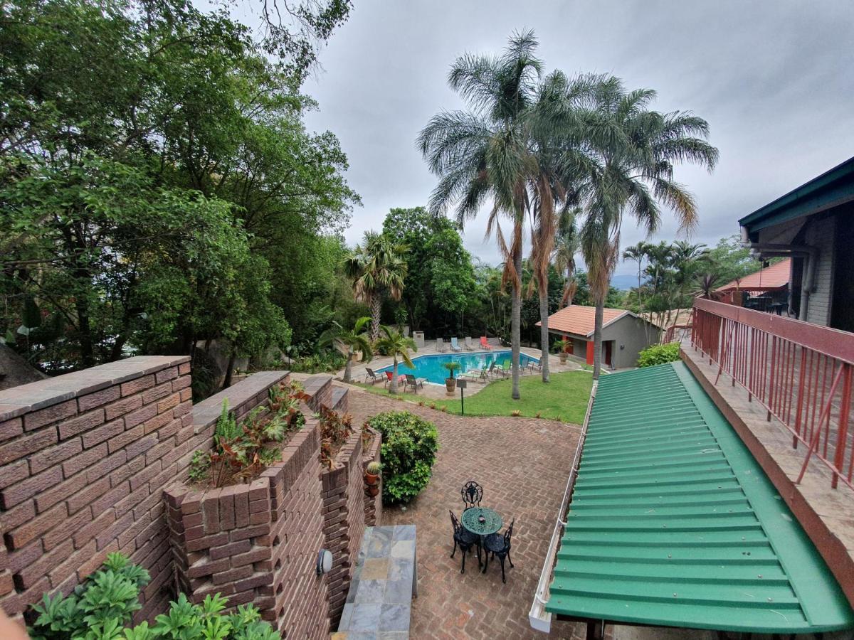 The Palms Guesthouse Mbombela Esterno foto